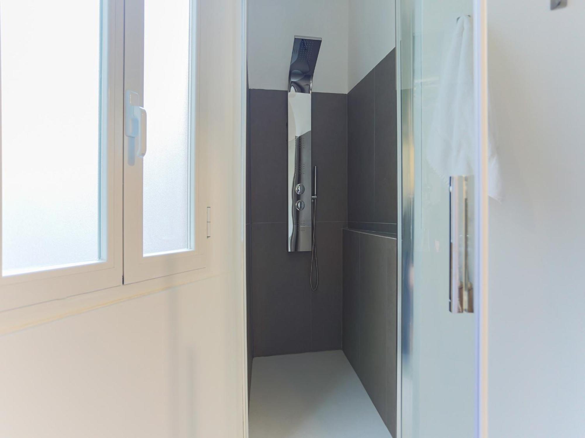 The Best Rent - Bright One Bedroom Apartment With Balcony In Moscova Milano Eksteriør billede